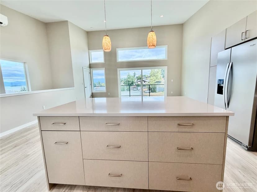 Property photo for 3804 Q Avenue, Anacortes photo 6