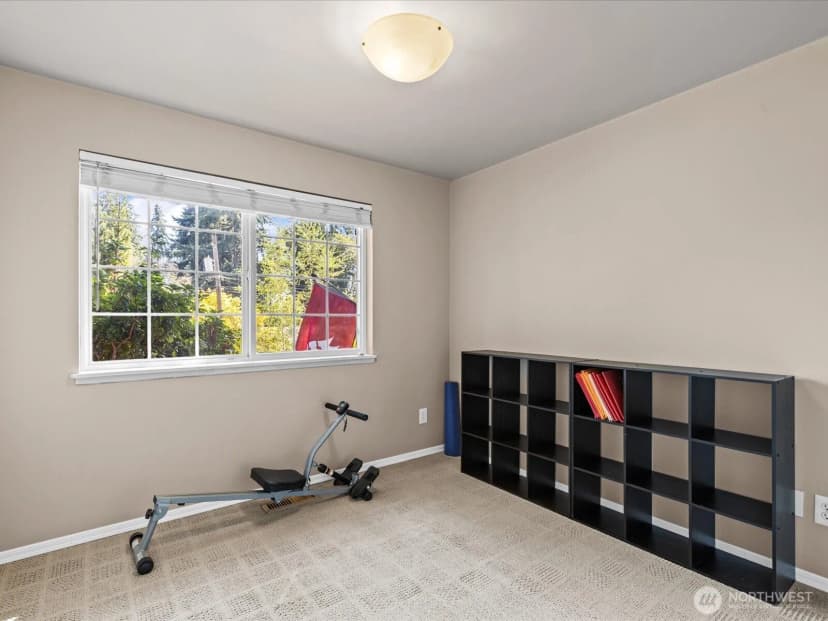 Property photo for 10610 Ne 190th Street, Bothell photo 15