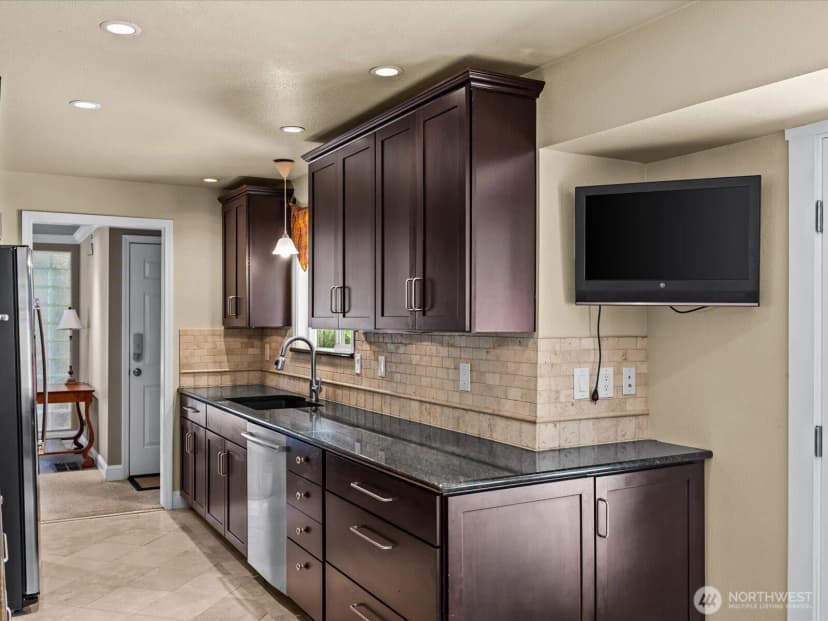 Property photo for 10610 Ne 190th Street, Bothell photo 21