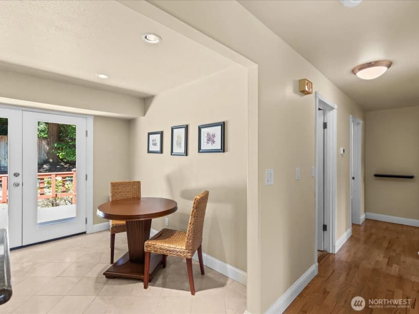 Property photo for 10610 Ne 190th Street, Bothell photo 12