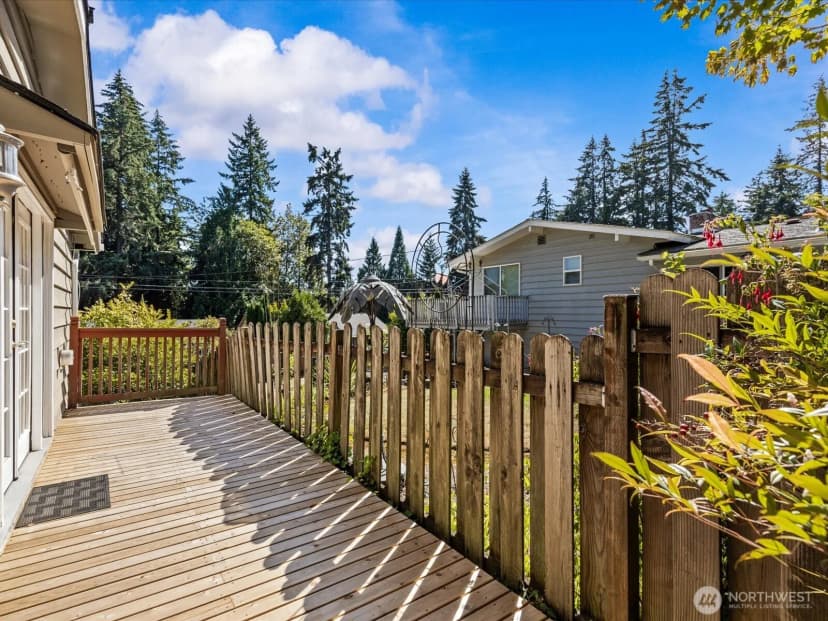 Property photo for 10610 Ne 190th Street, Bothell photo 29