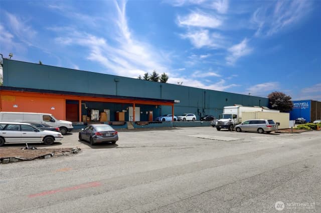 Property photo for 18700 Southcenter Parkway, Tukwila photo 3