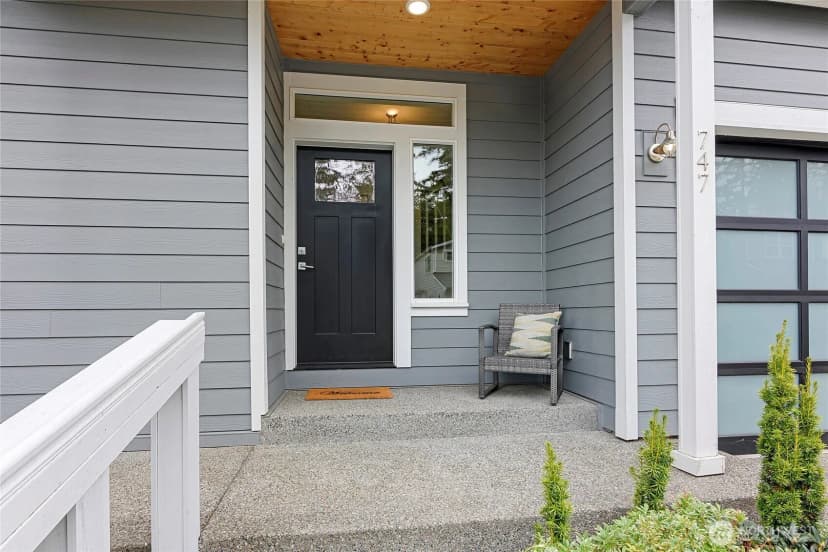 Property photo for 747 Fords Court, Bainbridge Island photo 2