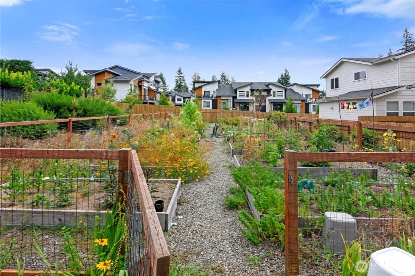Property photo for 747 Fords Court, Bainbridge Island photo 37