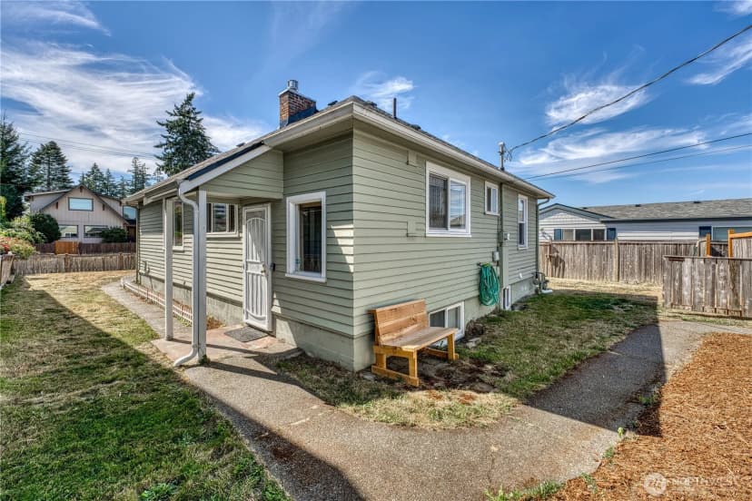 Property photo for 1908 Burwell St, Bremerton photo 20