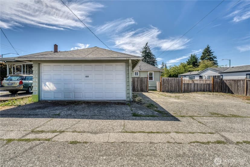 Property photo for 1908 Burwell St, Bremerton photo 24