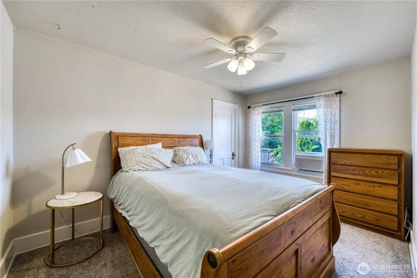Property photo for 1908 Burwell St, Bremerton photo 13