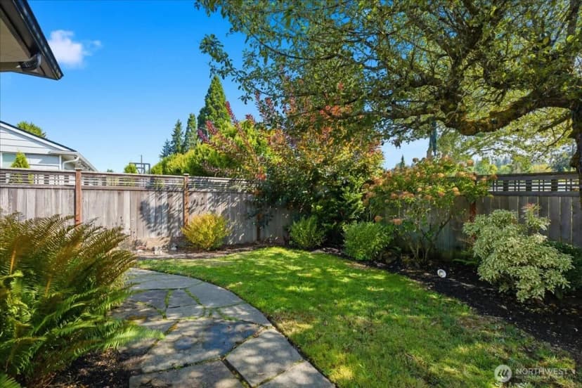 Property photo for 22919 74th Avenue W, Edmonds photo 24