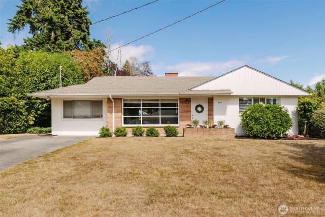Property photo for 2122 Ne Sunrise Drive, Bremerton