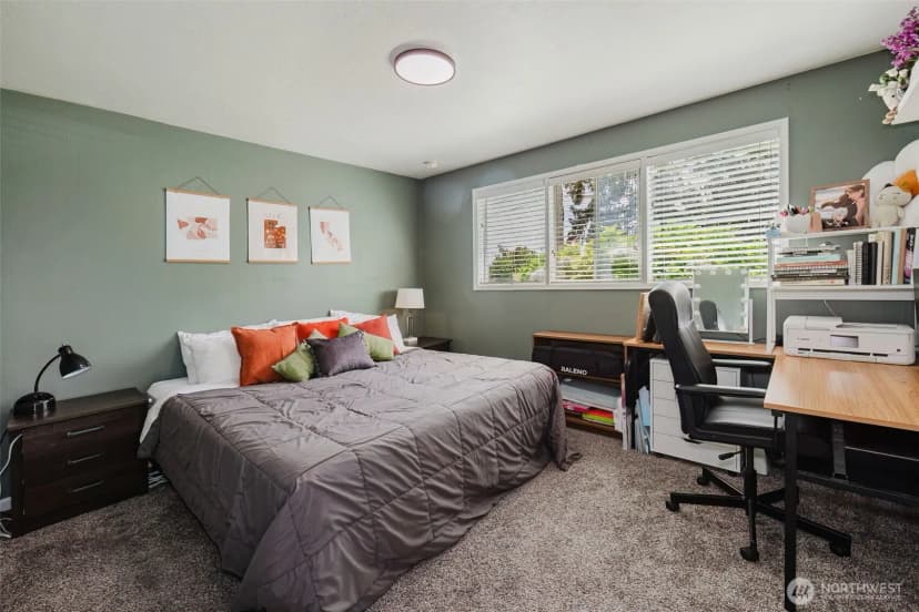 Property photo for 2122 Ne Sunrise Drive, Bremerton photo 17