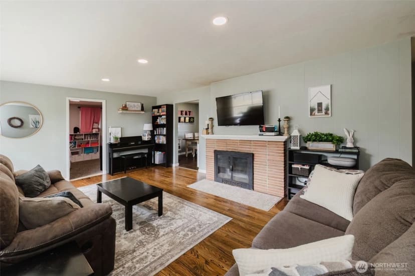 Property photo for 2122 Ne Sunrise Drive, Bremerton photo 7