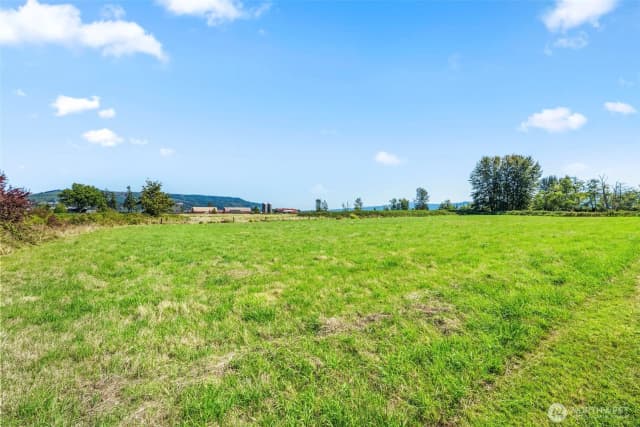 Property photo for 0 Hendrickson Road, Cathlamet photo 3
