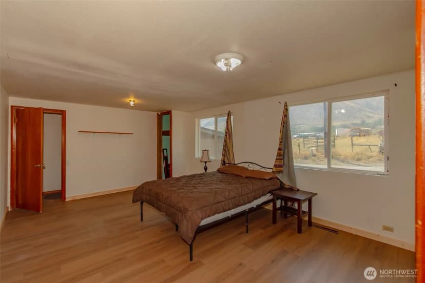 Property photo for 38 Hart Road, Oroville photo 16