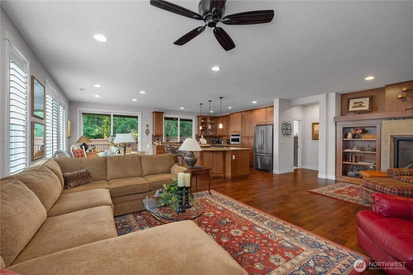 Property photo for 4802 Meriwood Drive Ne, Lacey photo 7