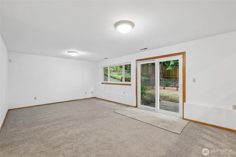 Property photo for 4315 210th Place Ne, Sammamish photo 12