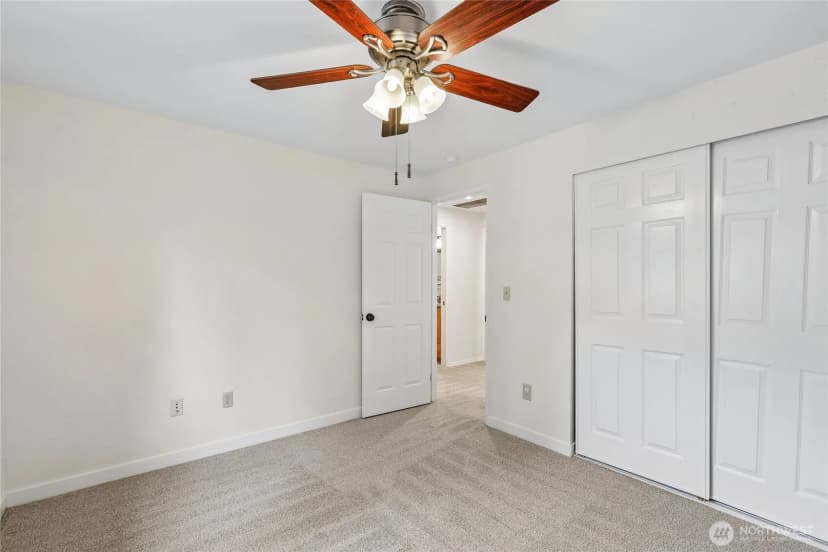 Property photo for 4315 210th Place Ne, Sammamish photo 30