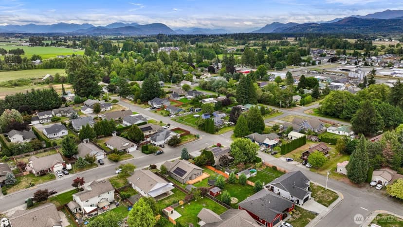 Property photo for 403 Jackson Court, Nooksack photo 36