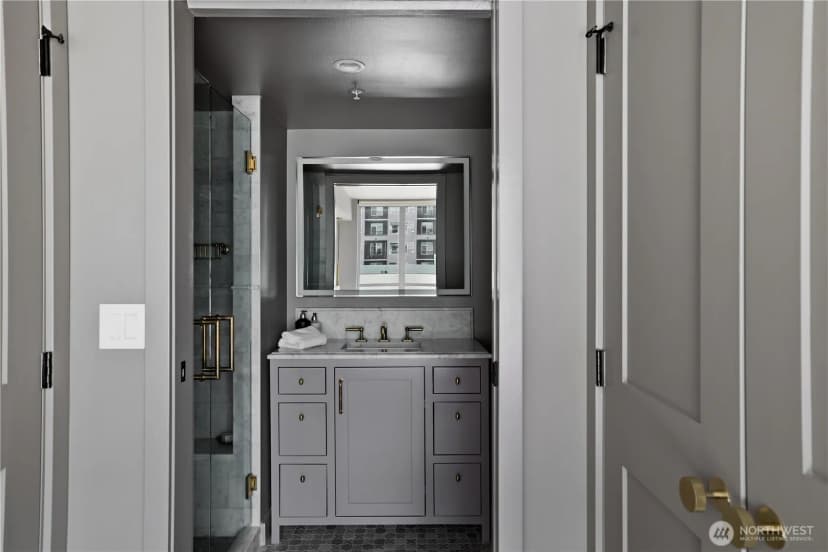 Property photo for 2929 1st Avenue #519, Seattle photo 27