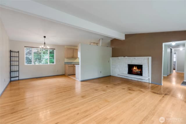 Property photo for 16619 Se 12th Street, Bellevue photo 4
