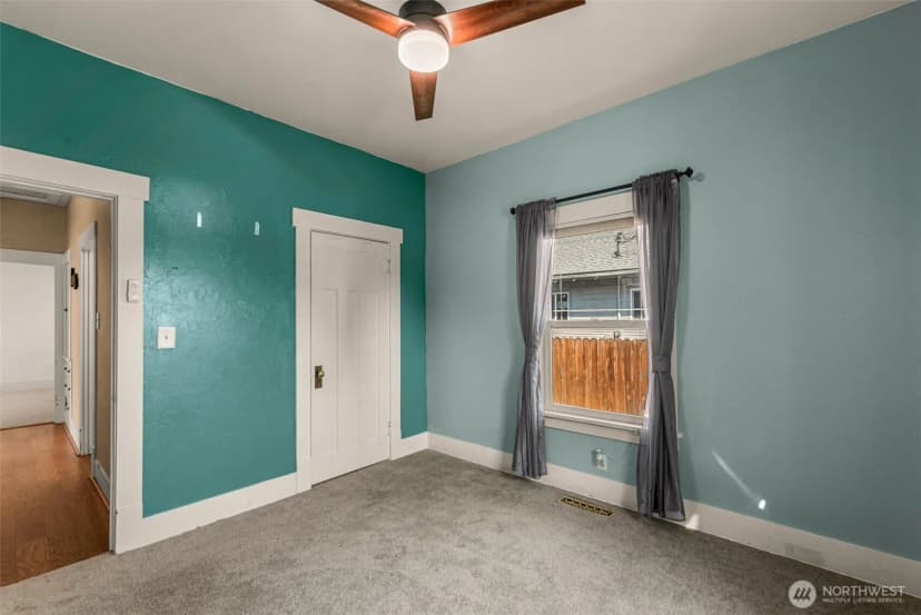 Property photo for 900 Okanogan Avenue, Wenatchee photo 15