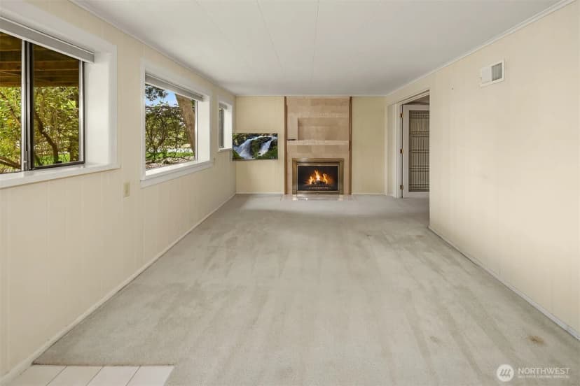 Property photo for 4038 24th Place S, Seattle photo 17