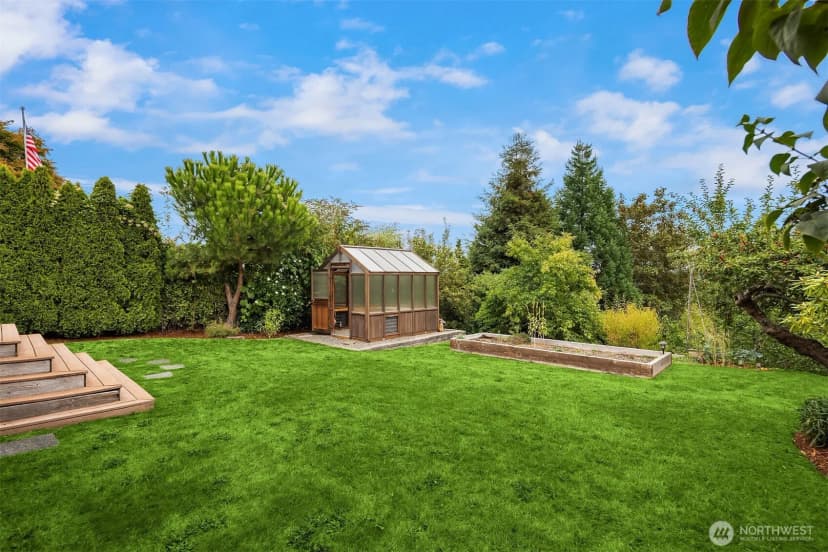 Property photo for 4038 24th Place S, Seattle photo 25
