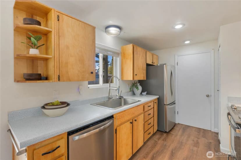 Property photo for 32211 26th Avenue Sw, Federal Way photo 18