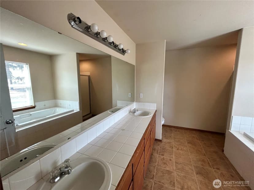 Property photo for 20605 74th Avenue E, Spanaway photo 22