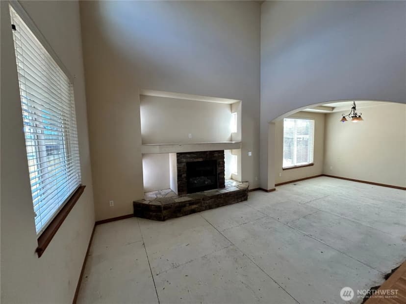 Property photo for 20605 74th Avenue E, Spanaway photo 4
