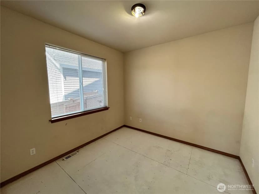 Property photo for 20605 74th Avenue E, Spanaway photo 16