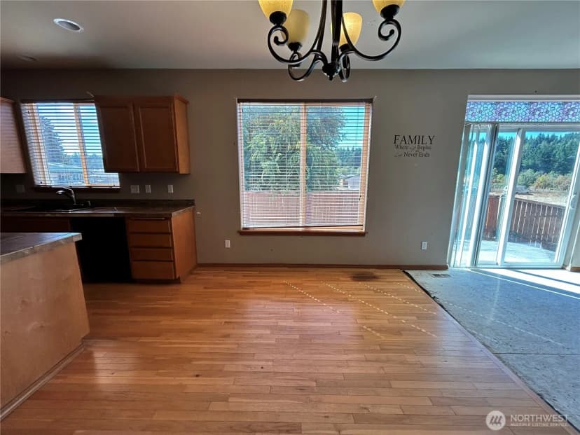 Property photo for 20605 74th Avenue E, Spanaway photo 14
