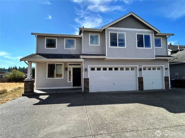 Property photo for 20605 74th Avenue E, Spanaway photo 3