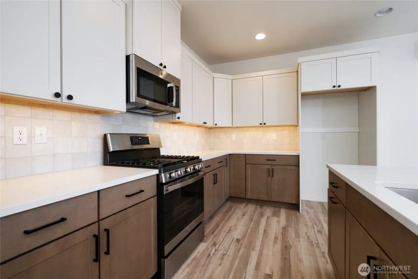 Property photo for 640 Legacy Way, Sedro Woolley photo 12
