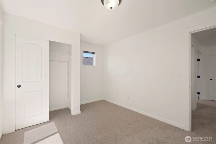 Property photo for 21011 Se 39th Dr, Bothell photo 23