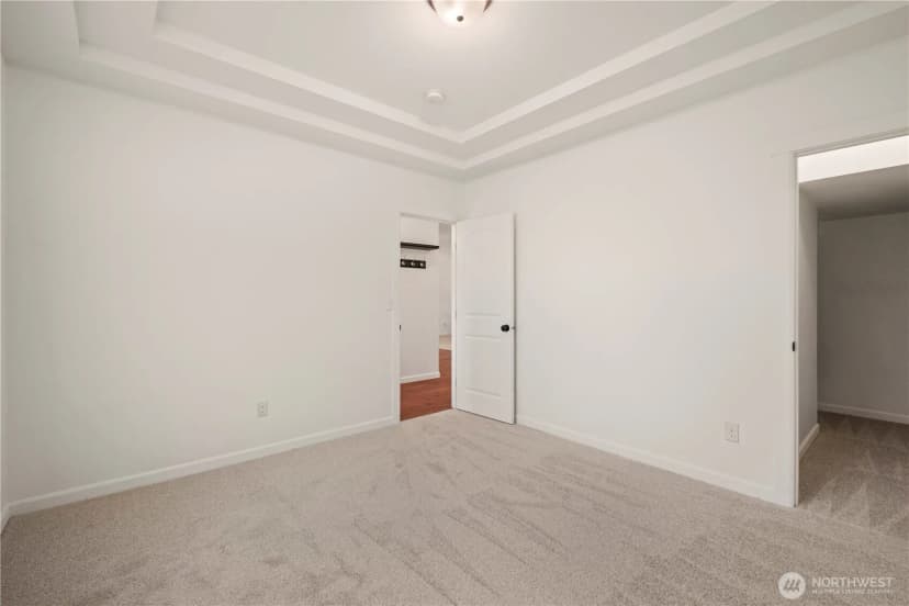 Property photo for 21011 Se 39th Dr, Bothell photo 14