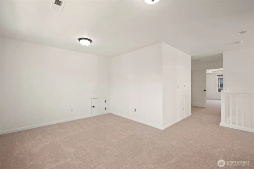 Property photo for 21011 Se 39th Dr, Bothell photo 17
