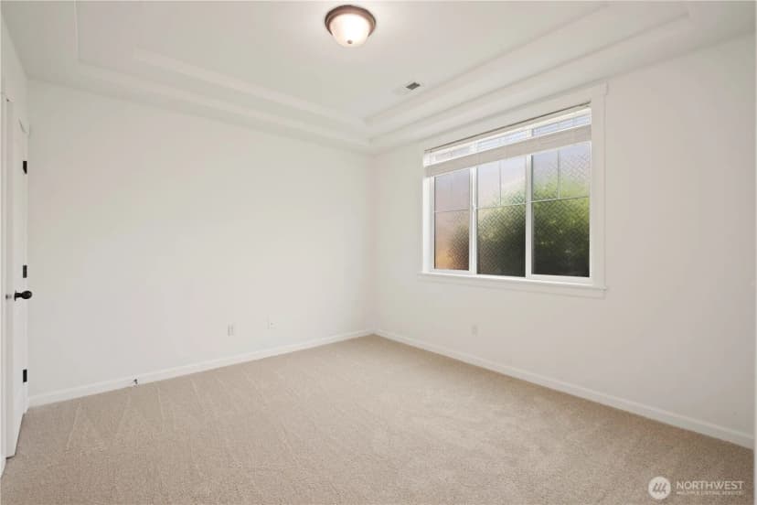 Property photo for 21011 Se 39th Dr, Bothell photo 13