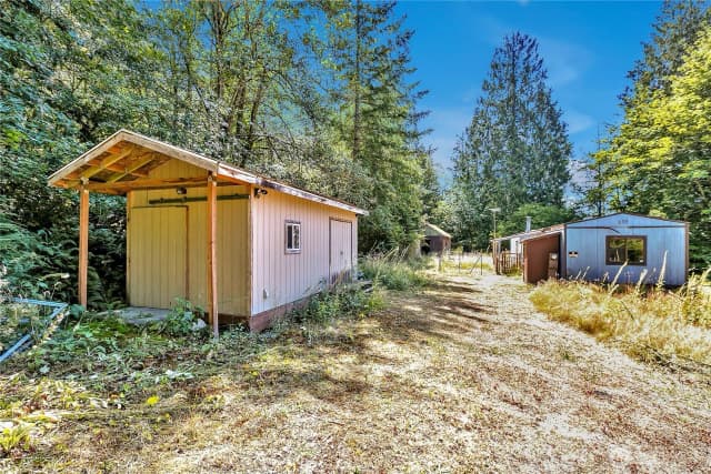 Property photo for 28215 Se 216th Street, Maple Valley photo 5