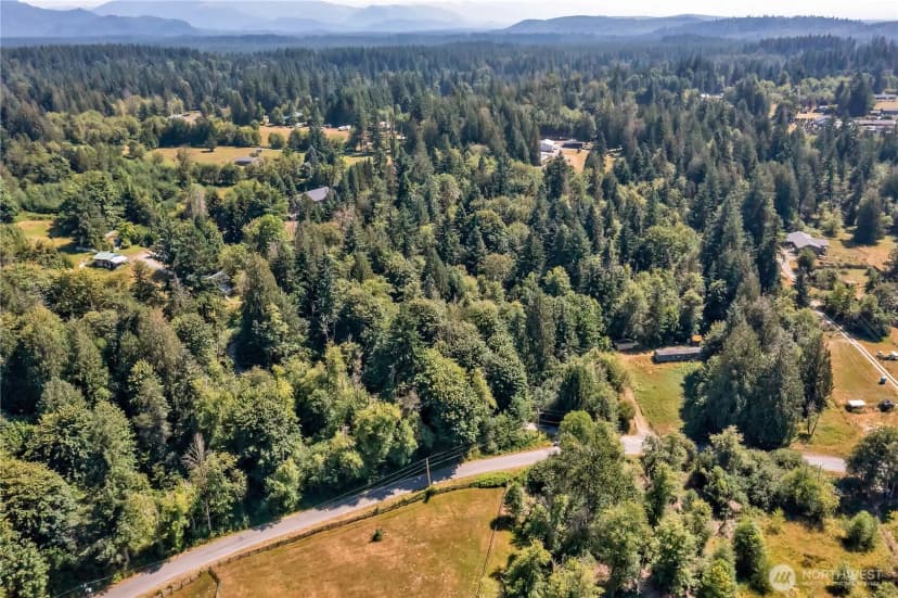 Property photo for 28215 Se 216th Street, Maple Valley photo 12