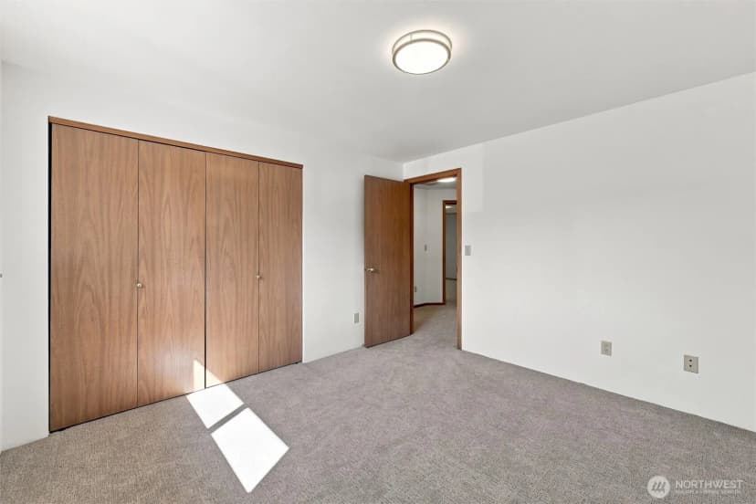 Property photo for 2233 E Birch Street, Bellingham photo 15