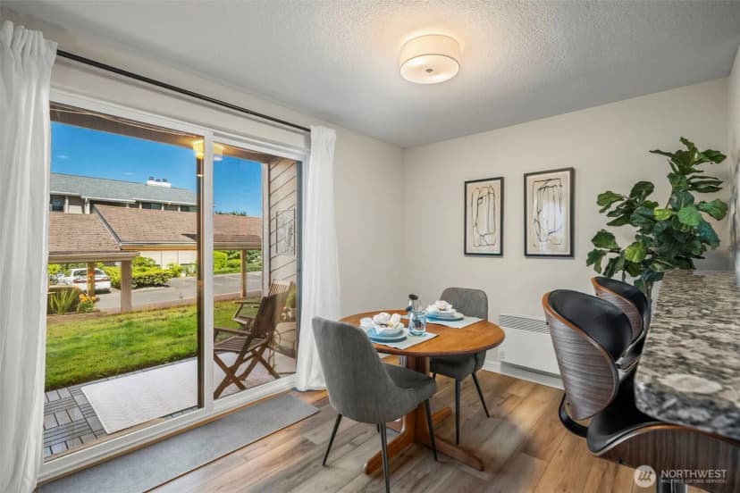 Property photo for 1319 S Puget Drive #d15, Renton photo 11