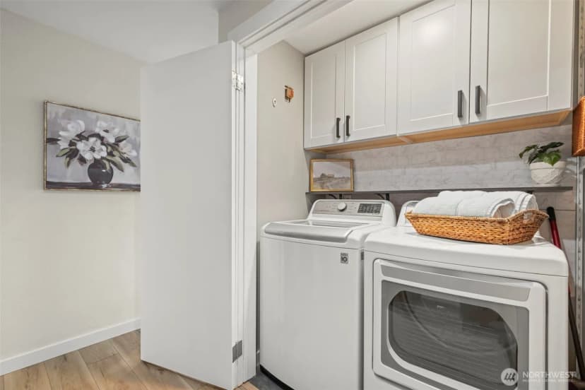 Property photo for 1319 S Puget Drive #d15, Renton photo 23