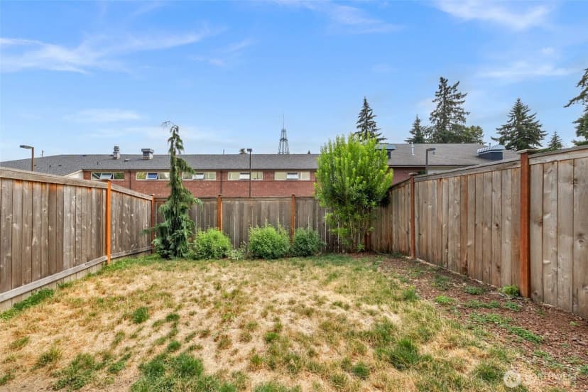 Property photo for 18132 1st Place Sw, Normandy Park photo 26
