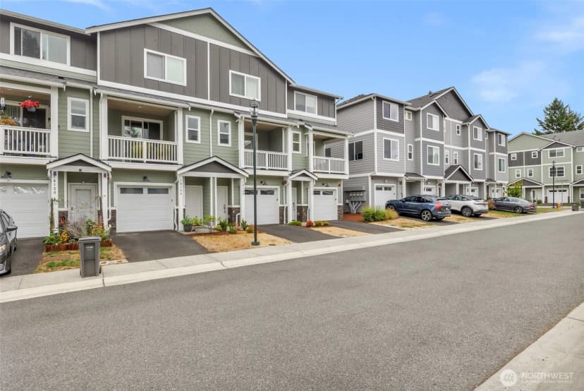 Property photo for 18132 1st Place Sw, Normandy Park