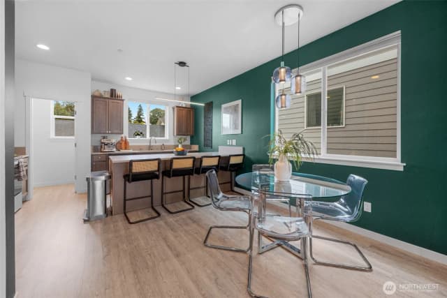 Property photo for 18132 1st Place Sw, Normandy Park photo 4