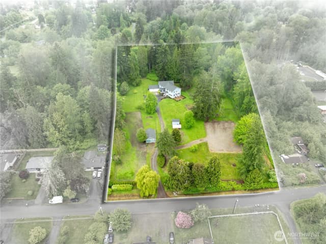 Property photo for 17720 87th Avenue Se, Snohomish photo 2