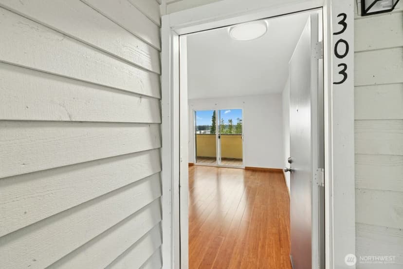Property photo for 12906 8th Avenue W #b303, Everett photo 3