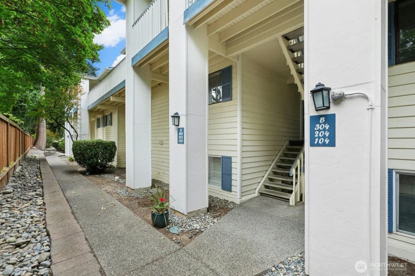 Property photo for 12906 8th Avenue W #b303, Everett photo 2