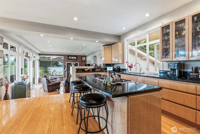 Property photo for 10 Little Cape Horn, Cathlamet photo 12