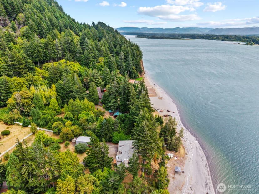 Property photo for 10 Little Cape Horn, Cathlamet photo 5